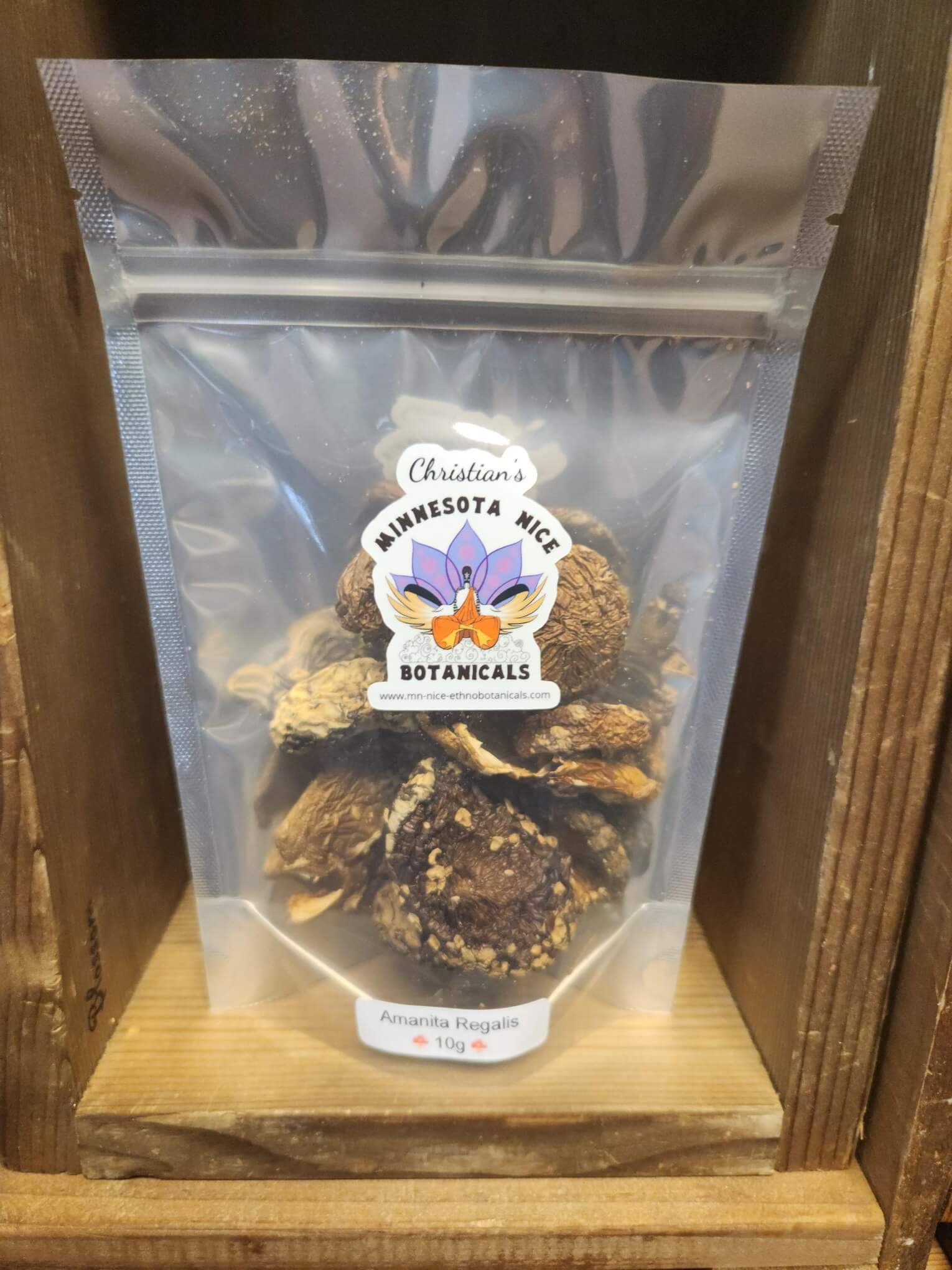 Bag of Amanita regalis for sale